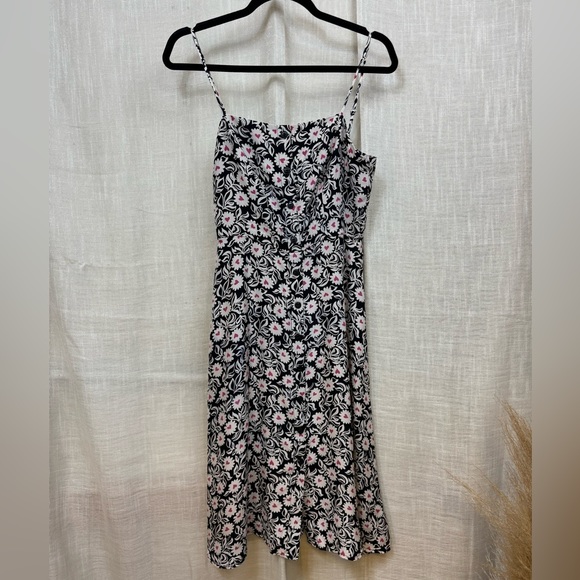 Tender Loving Care by HVN Atlanta Button Front Strappy Dress in Size 4 - Picture 4 of 7